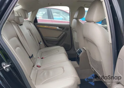 2009 Audi A4 3.2 Premium Plus z USA, uszkodzony, nr VIN WAULK78K69N008512